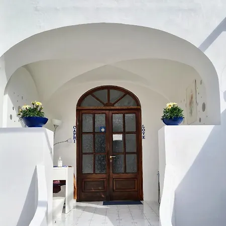 Bed & Breakfast Capri Love *